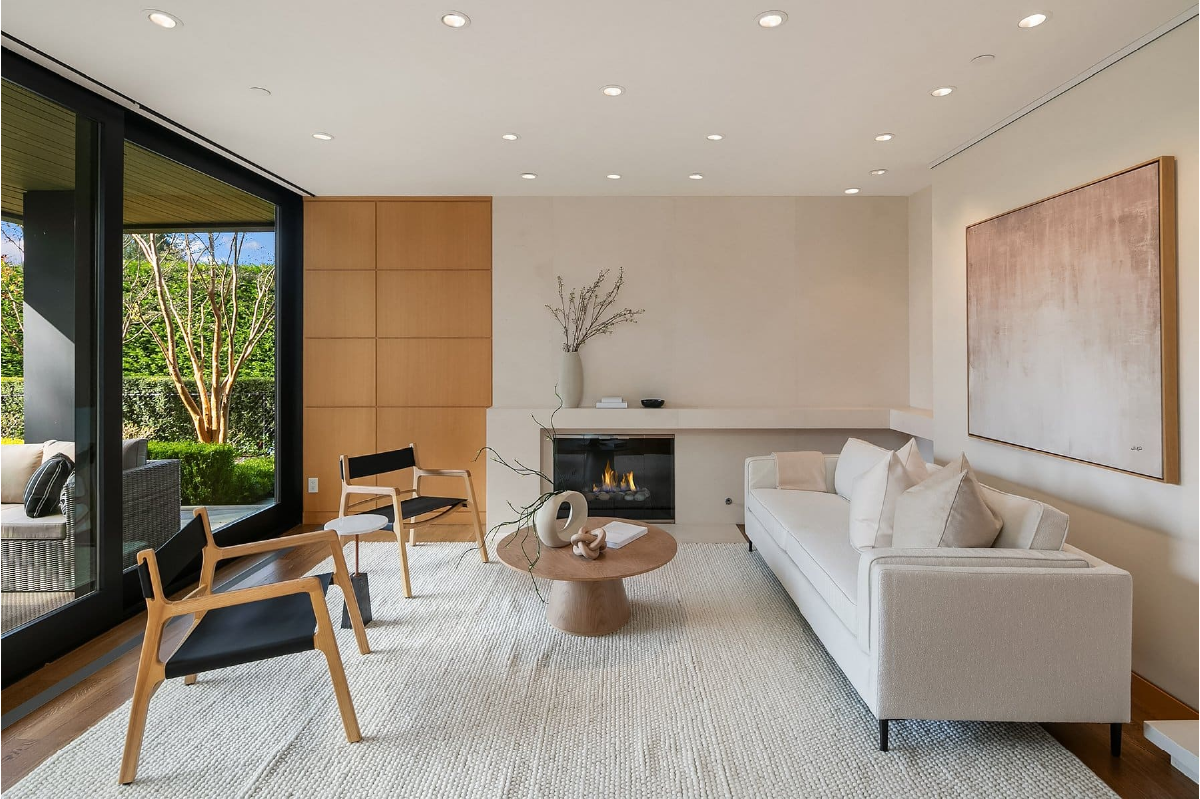 Minimalism Virtual Home Staging Services