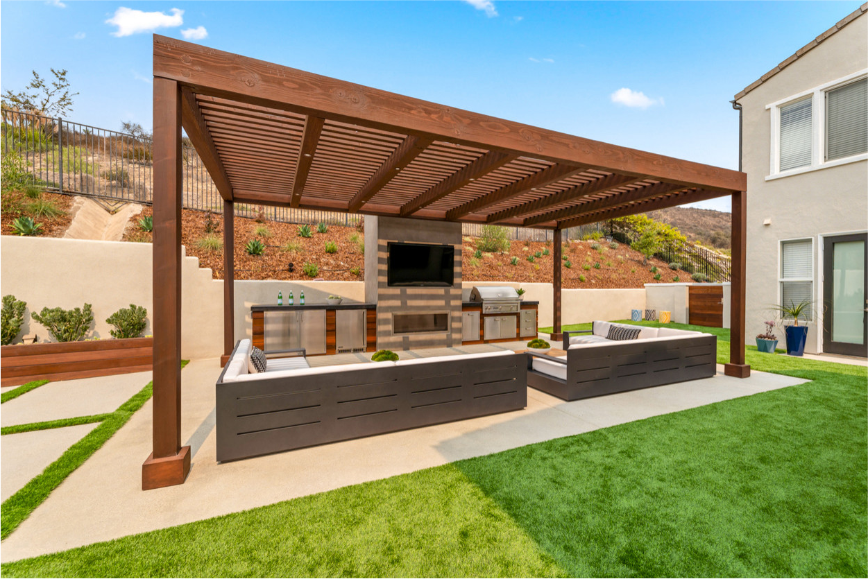 Outdoor Kitchen Lawn & Surrounding Enhancement